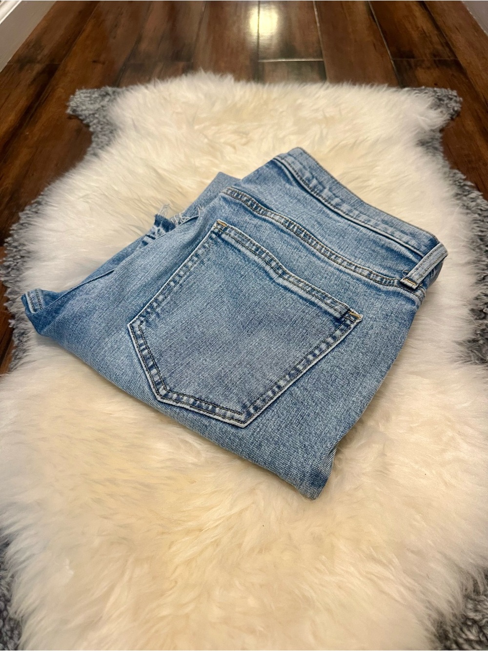 NWOT jeans